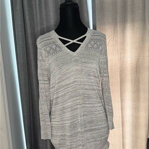 Elegant Gray Lace Long Sleeve Top